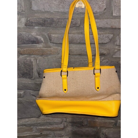 Dana Buchman
Hillary Satchel Short Handles Yellow Gray
Crossbody Strap - Picture 2 of 4